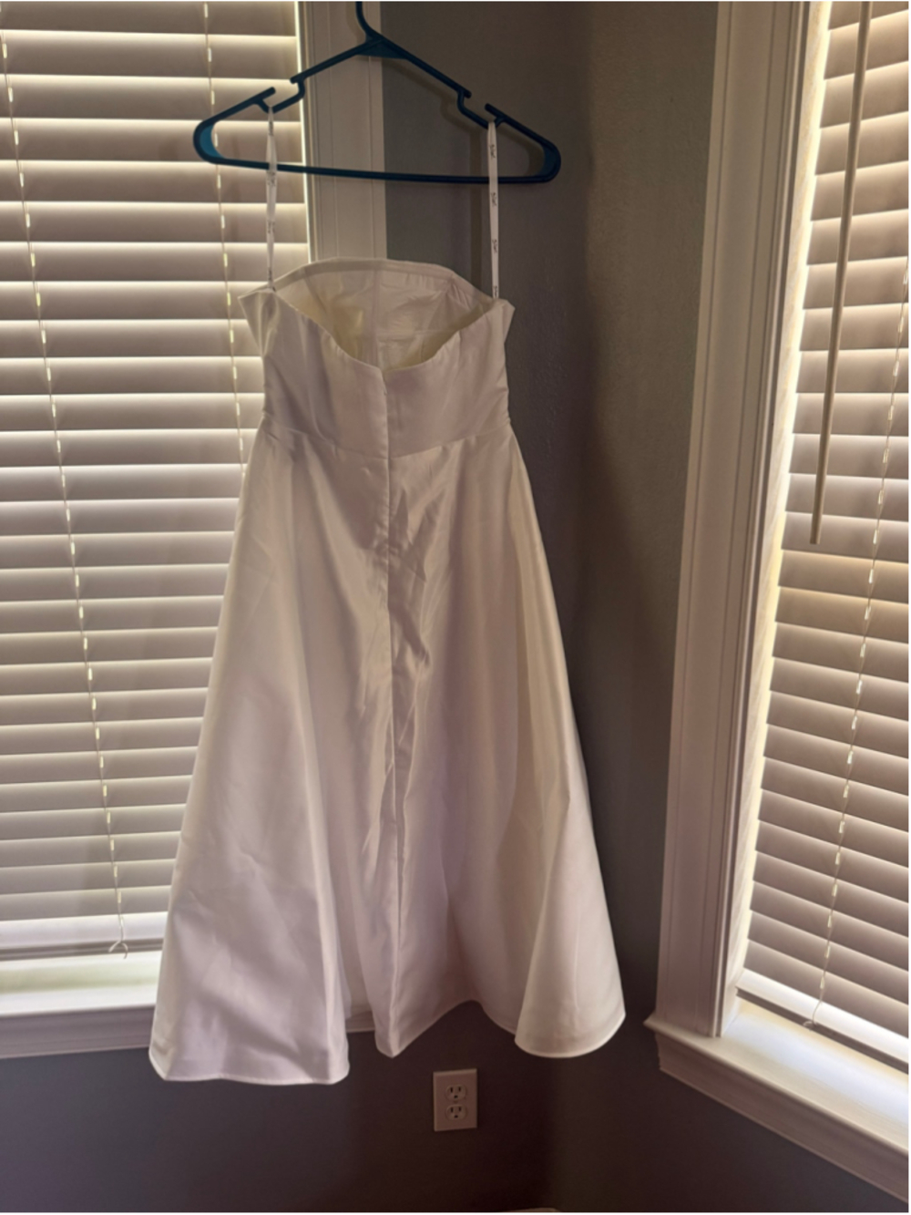 Women's Mac Duggal Strapless Floral Midi Dress, White and Blue Sz 4 - Picture 7 of 11